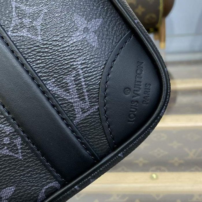 Чанта Louis Vuitton Pochette Kasai