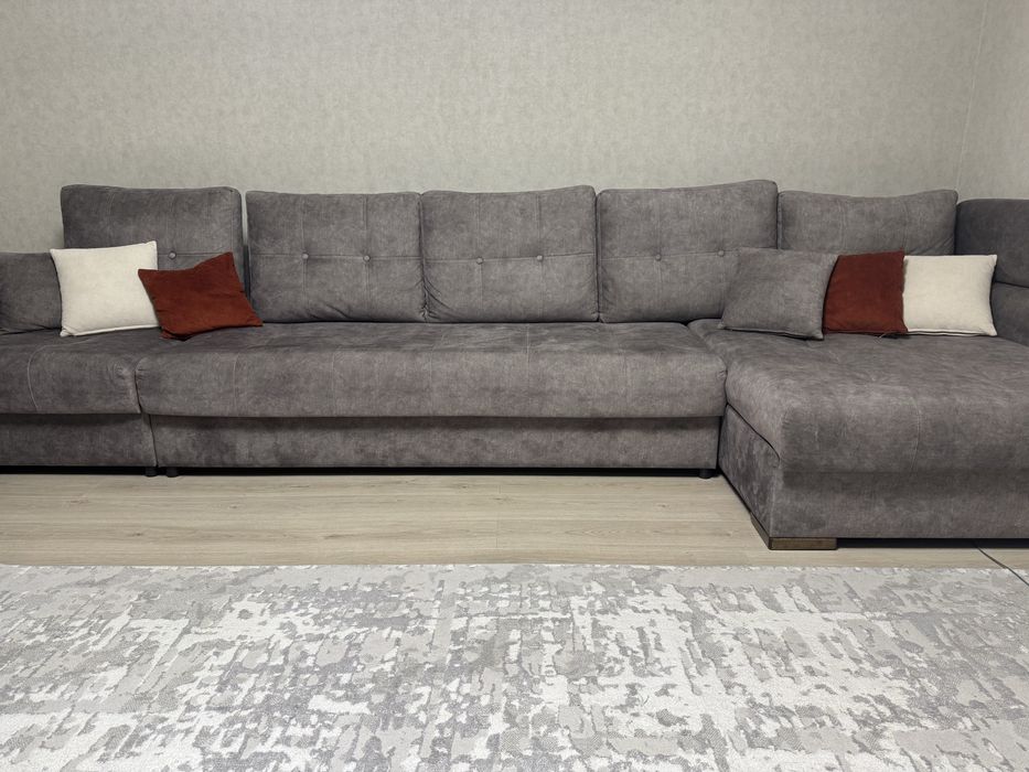 Диван в отличном состоянии