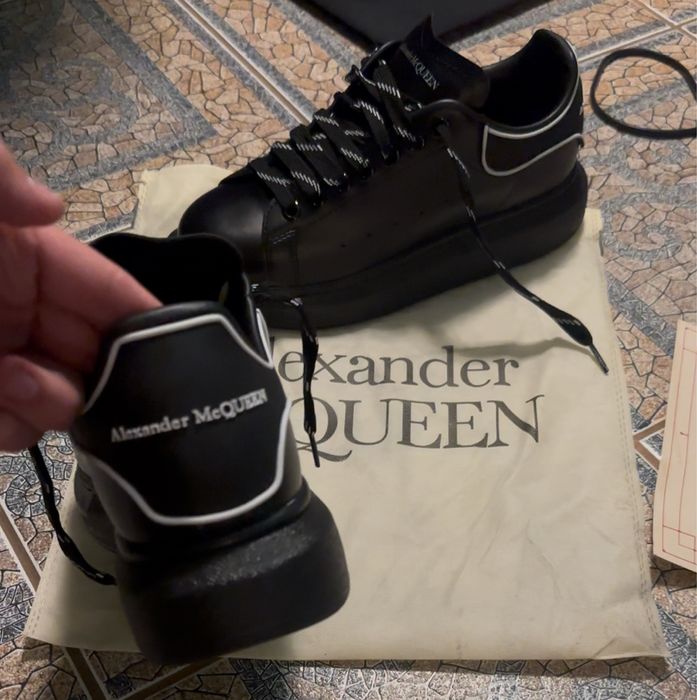 Adidasi Alexander Mcqueen negri Exposy piele naturala