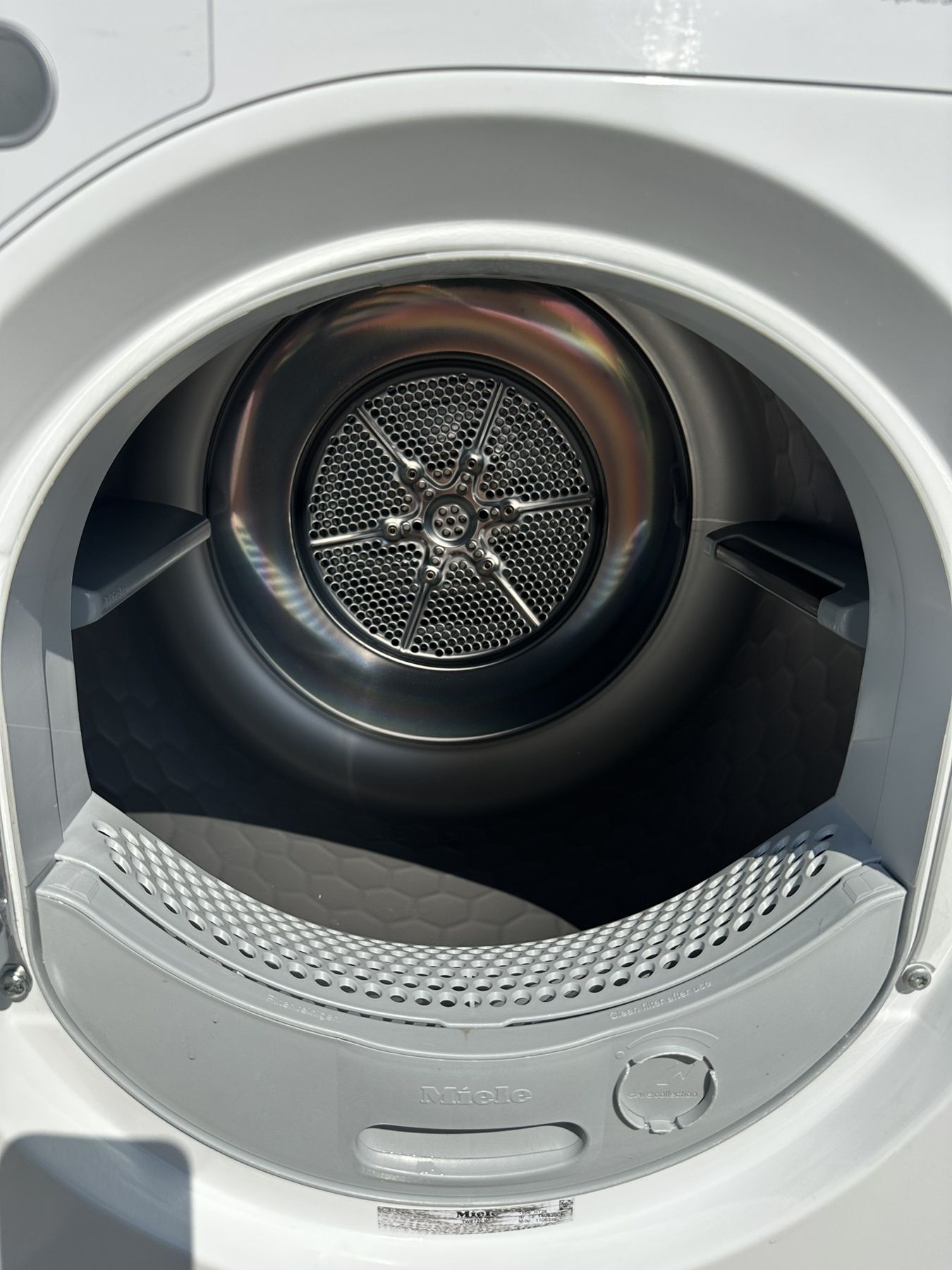 Сушилня miele t1 А+++