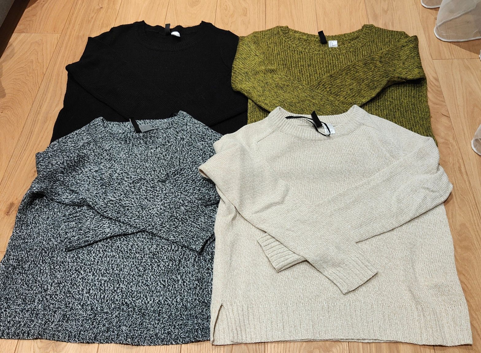 Set 4 pulovere H&M mărimea XS