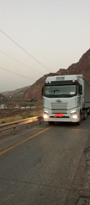 Faw tyagach ressor sotiladi