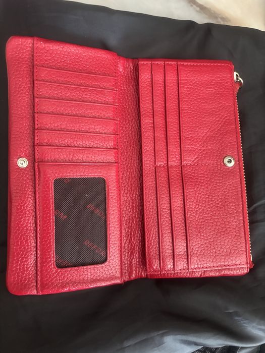 Дамски портфейли ест кожа запазени голямото 35 малкото 25