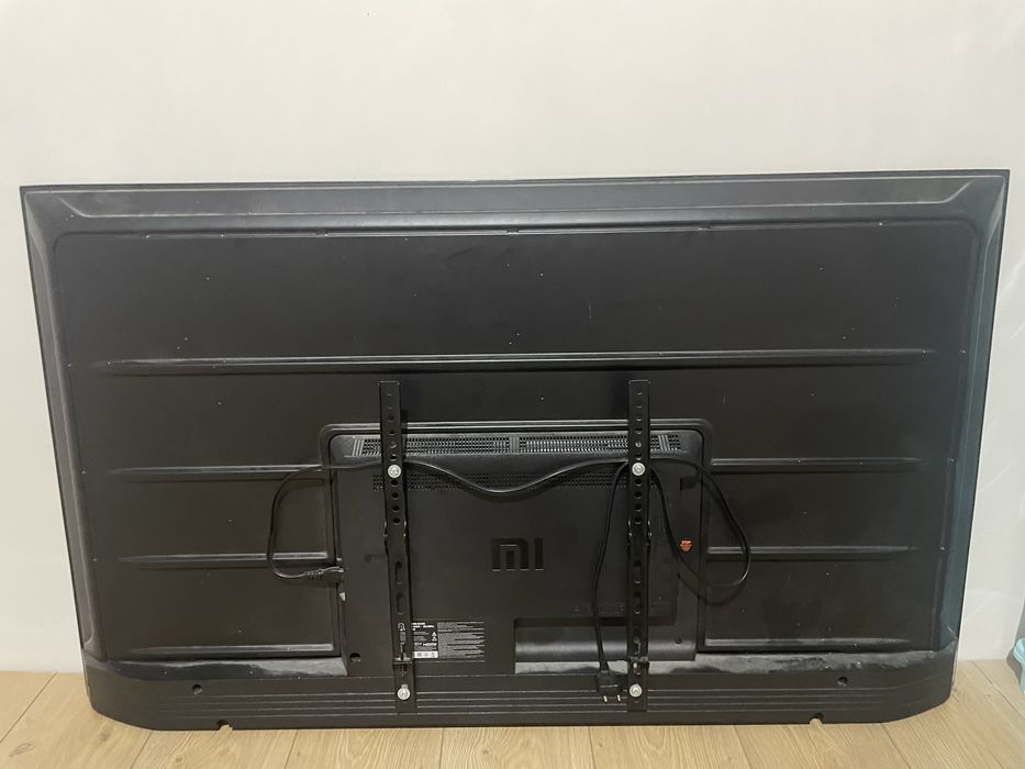 Телевизор MI 55диагональ