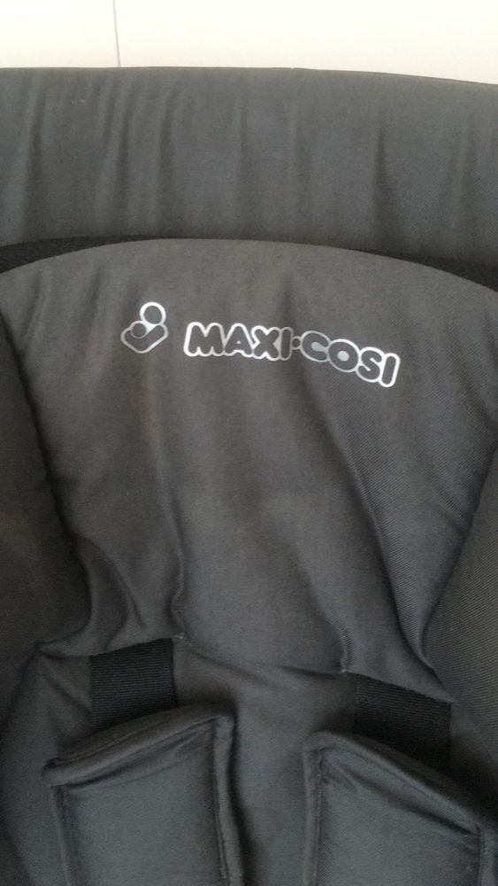 Столче за кола Maxi Cosi Axiss (9-18 кг)
