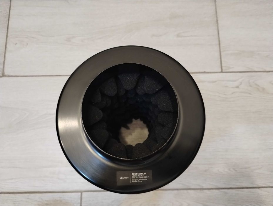 Silencer ventilație AC Infinity 4" (100mm) - reduce zgomot cu 50%
