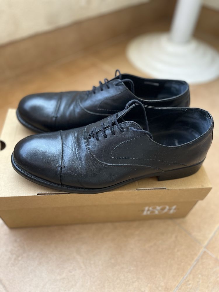 Официялни обувки Bata
