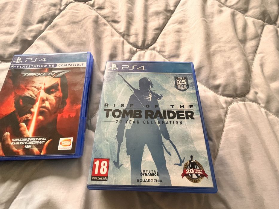 Пелейстейшън 4 слим с 6 игри и два джойстика