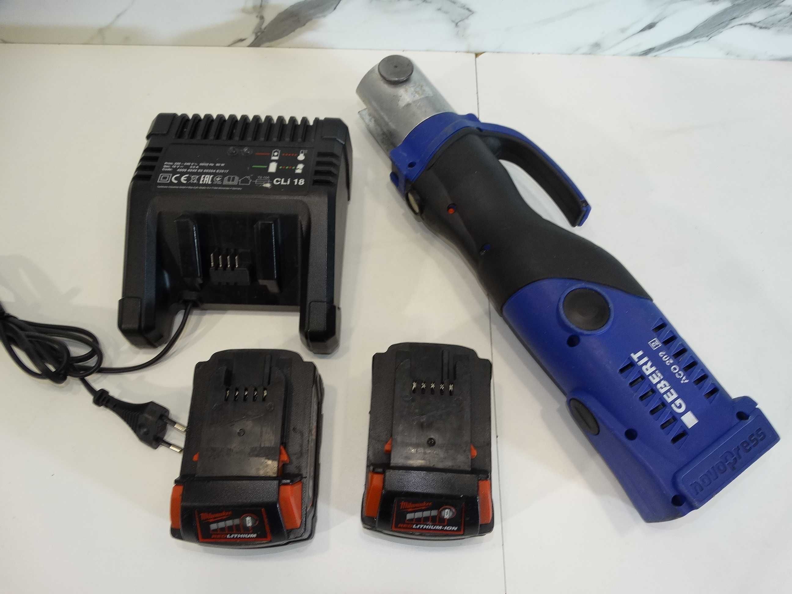 Novopress Geberit ACO 202 - Преса за фитинги 32 KN