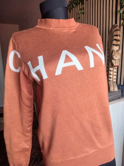 Bluza din tricot fin moale