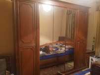 Продается кровать, шкаф и две тумбы