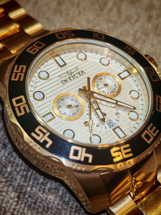 Ceas Invicta Pro Diver 22229 Auriu ca nou