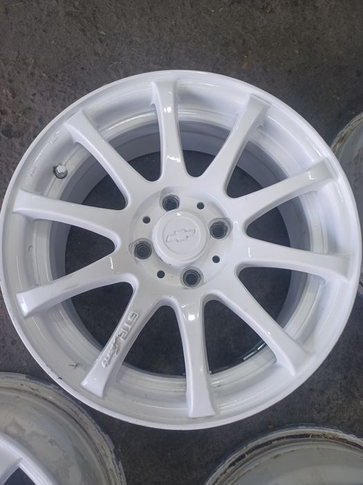 15 sport kovinniy