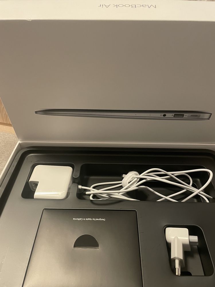 Macbook Air i5 Intel Core