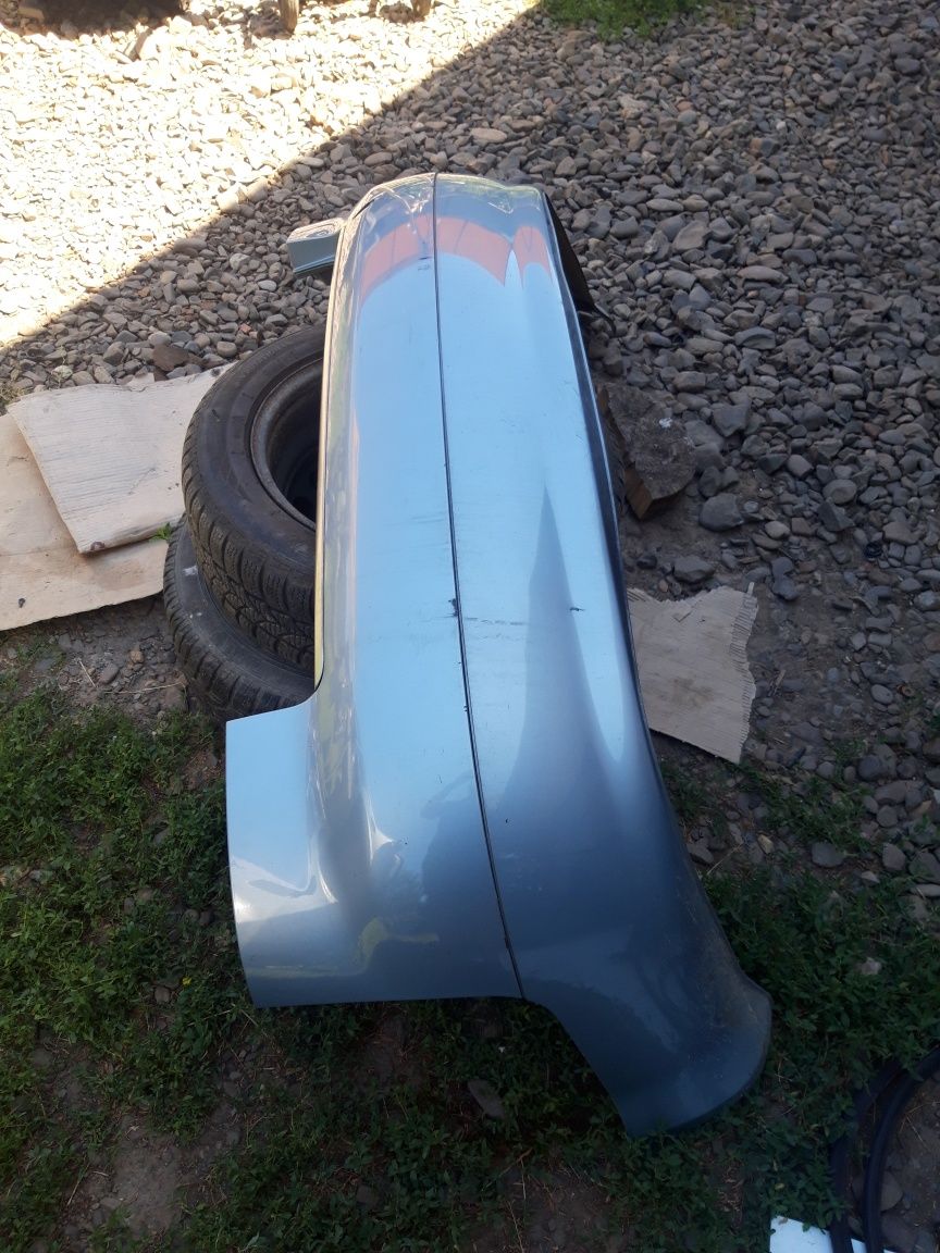 Bara spoiler  spate audi a4 b6 2001-2004 berlina!