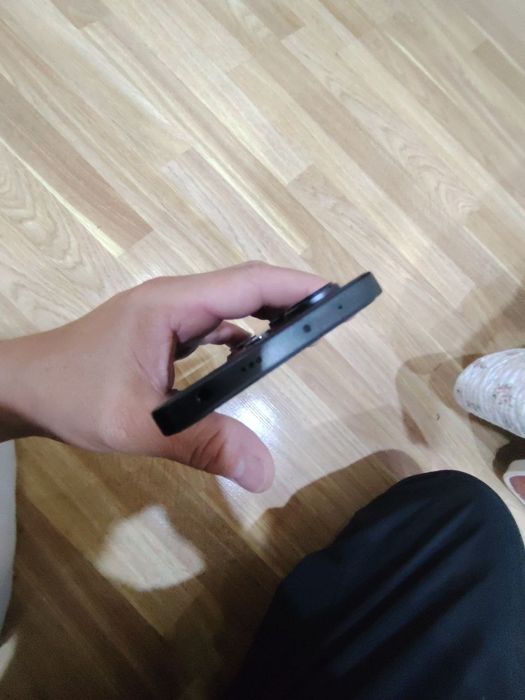 Redmi not 13 8 256 gb sotiladi