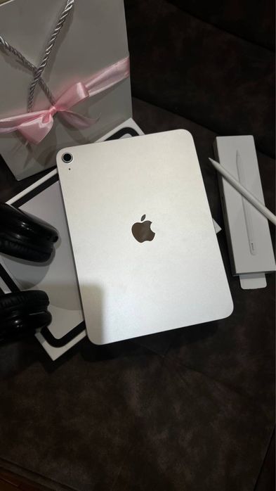 Ipad 11 A16 silver