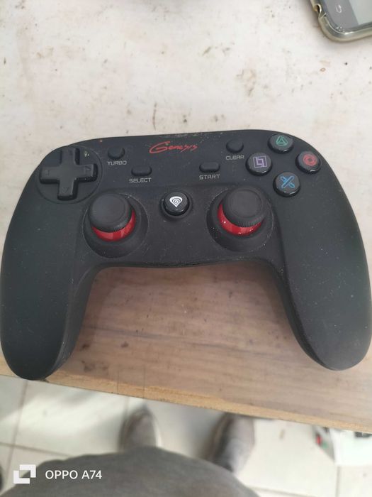 Vând maneta gamming