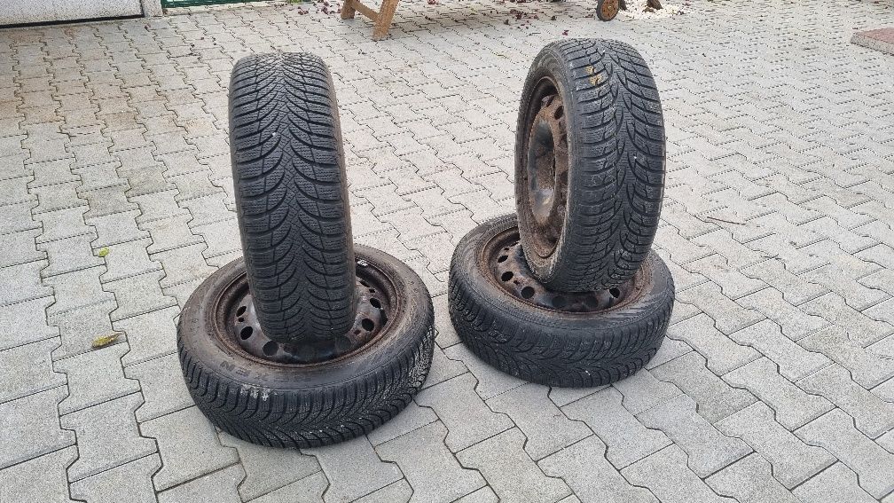 Jante R15 5x100 cu anvelope iarna 185/55R15