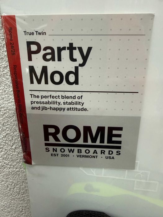 placa noua snowboard rome party mod L153cm