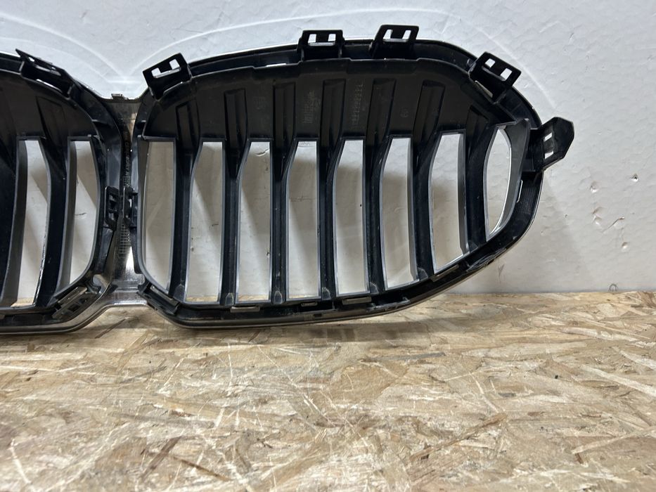 Grila bmw F40 seria 1 an 2020-2023