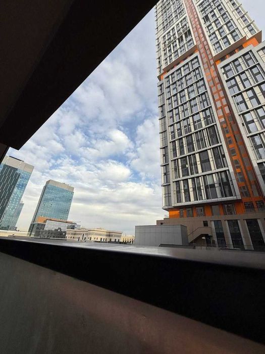 СРОЧНО ПРОДАЕТСЯ 2х ком квартира в ЖК "Nest one"  с ремонтом