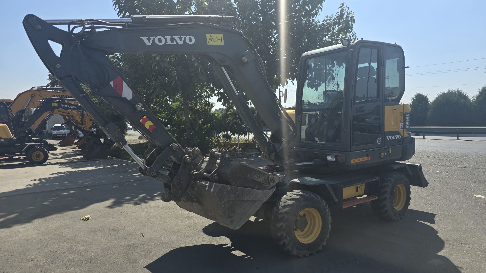 Экскаватор VOLVO EW 60
