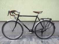 Surly Long Haul Trucker, Shimano Aline 11, Brooks, Lightweight, Deda