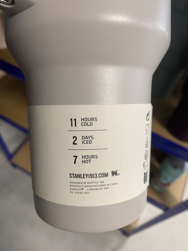 Термочаша Quencher H2.О от Stanley