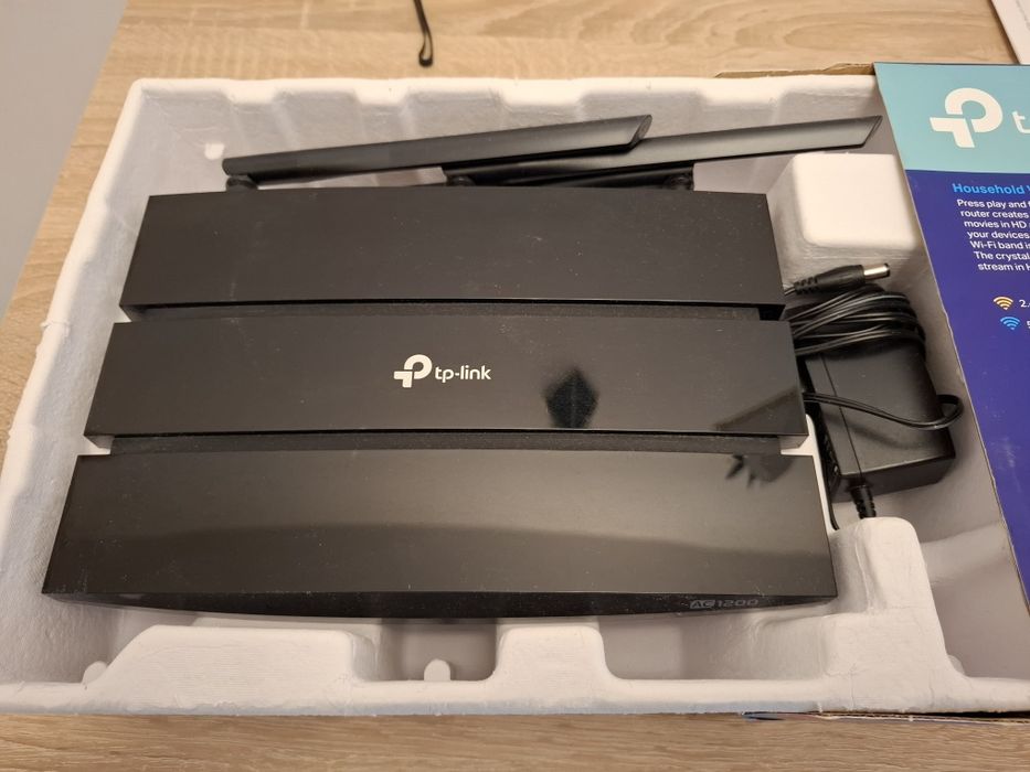 Switch si router tp-link