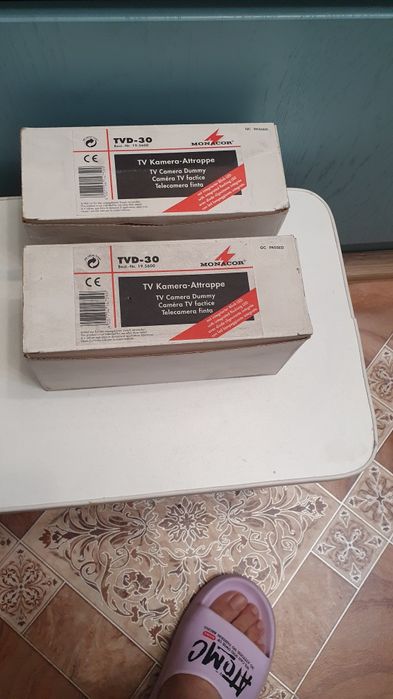 Продам муляж камеры видионаблюденя  с мигающим красным светодиодом.