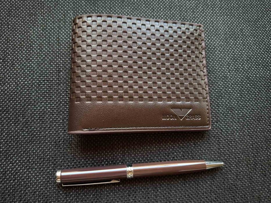 Подаръчен комплект колан,портмоне и химикал Moon Grass  2 цвята