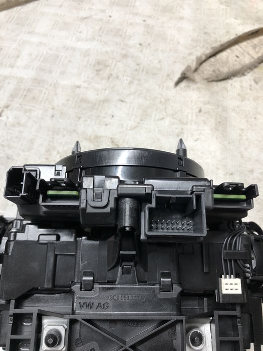 spira volan + manete  volkswagen passat b8 1.6 motorina 2016