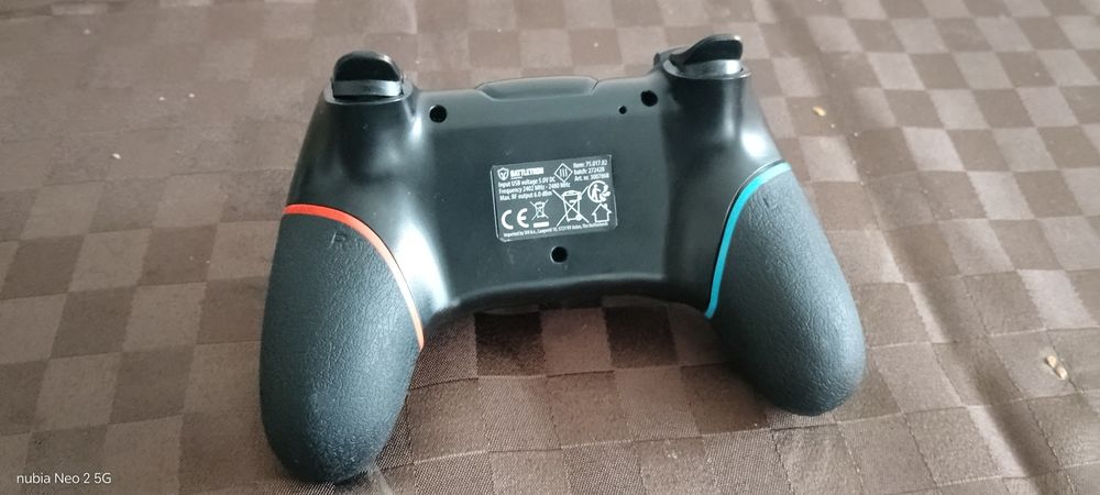 vad cotrolet prin Bluetooth