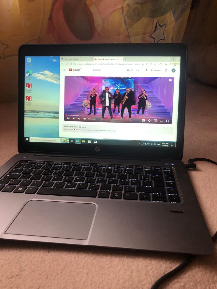 Vand laptop in stare buna