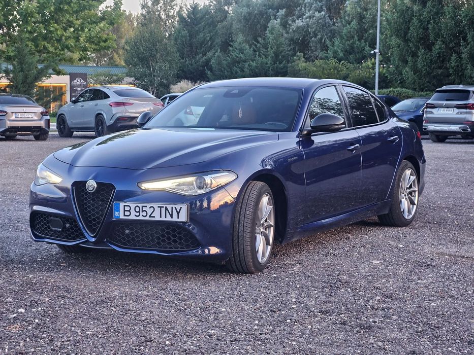 Alfa Romeo Giulia 2.0 Turbo 280HP Q4 Veloce