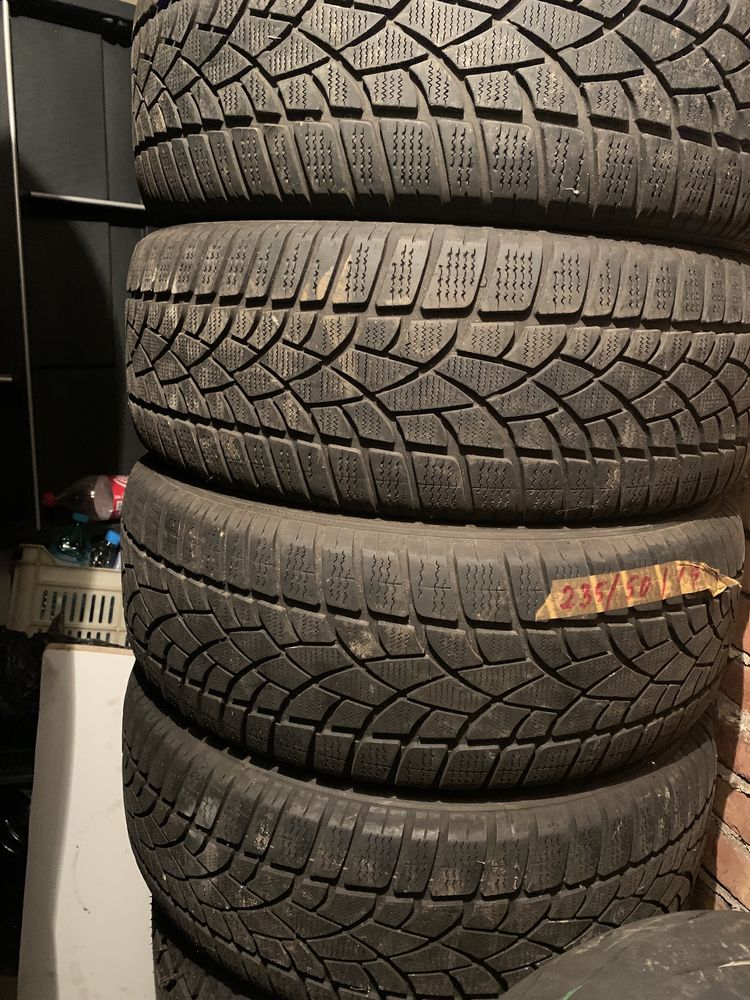 235 50 19 4 броя добро състояние Dunlop