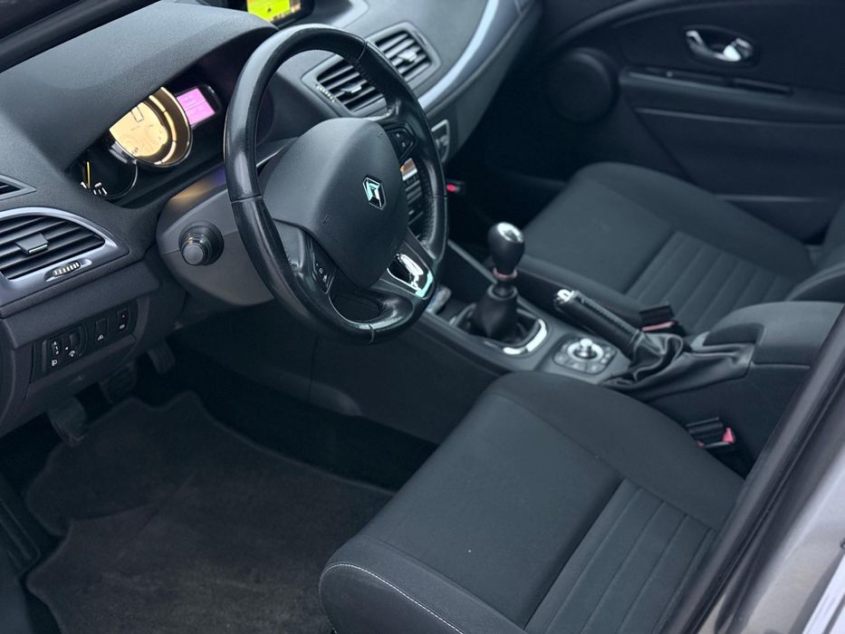 Renault Megane Limited Edition, an 2014, motor 1.5 dCi, 110 CP, Diesel