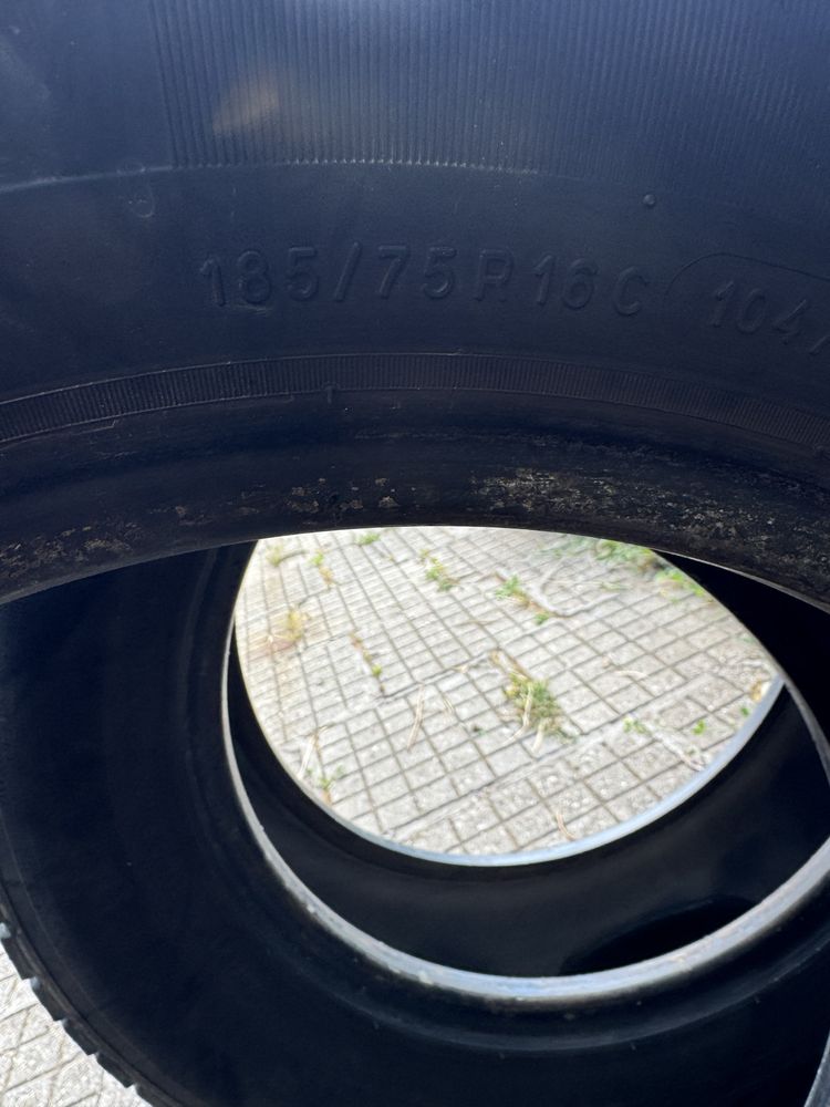 2бр Бусови гуми Bfgoodrich 185/75/16c
