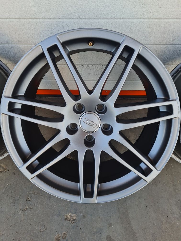 Оригинални джанти за АУДИ AUDI VW SEAT SKODA R19 5x112 ET52 9J