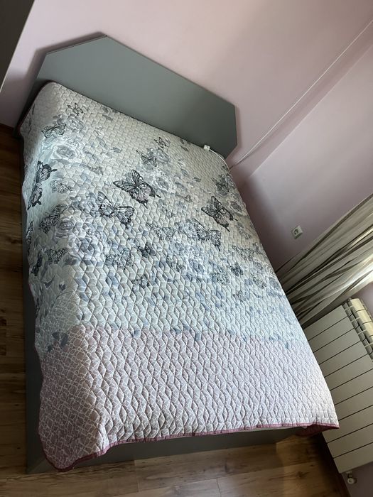 Продавам спалня 140/190