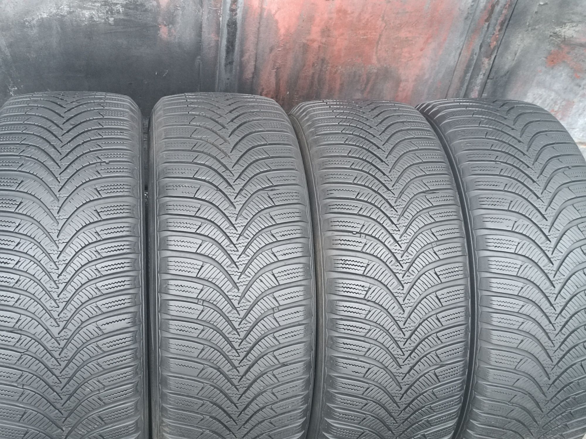 205/55/16 Hankook