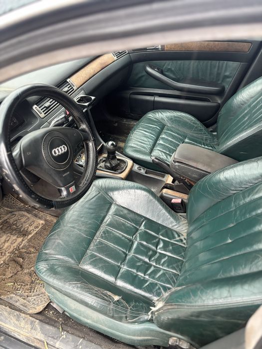 Ауди а6 2.5тди на части