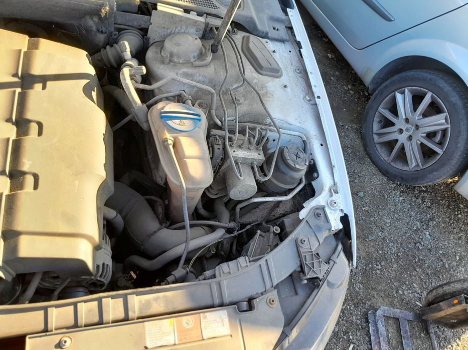 Dezmembrari  Audi A4 B8 (8K)  2007  > 2015 1.8 TFSI Benzina