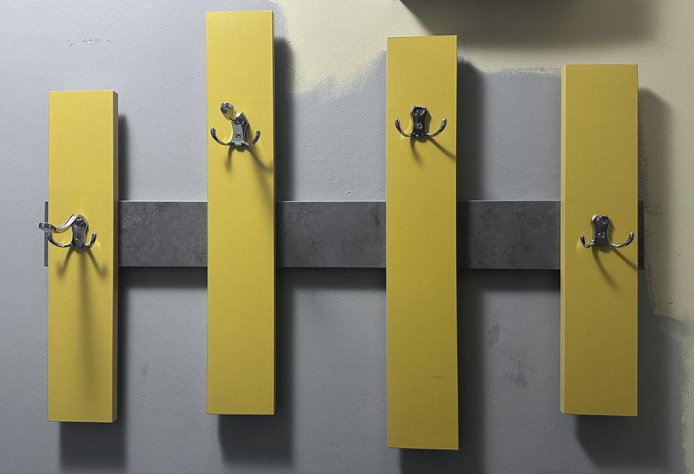 Антре, шкаф за обувки и закачалка