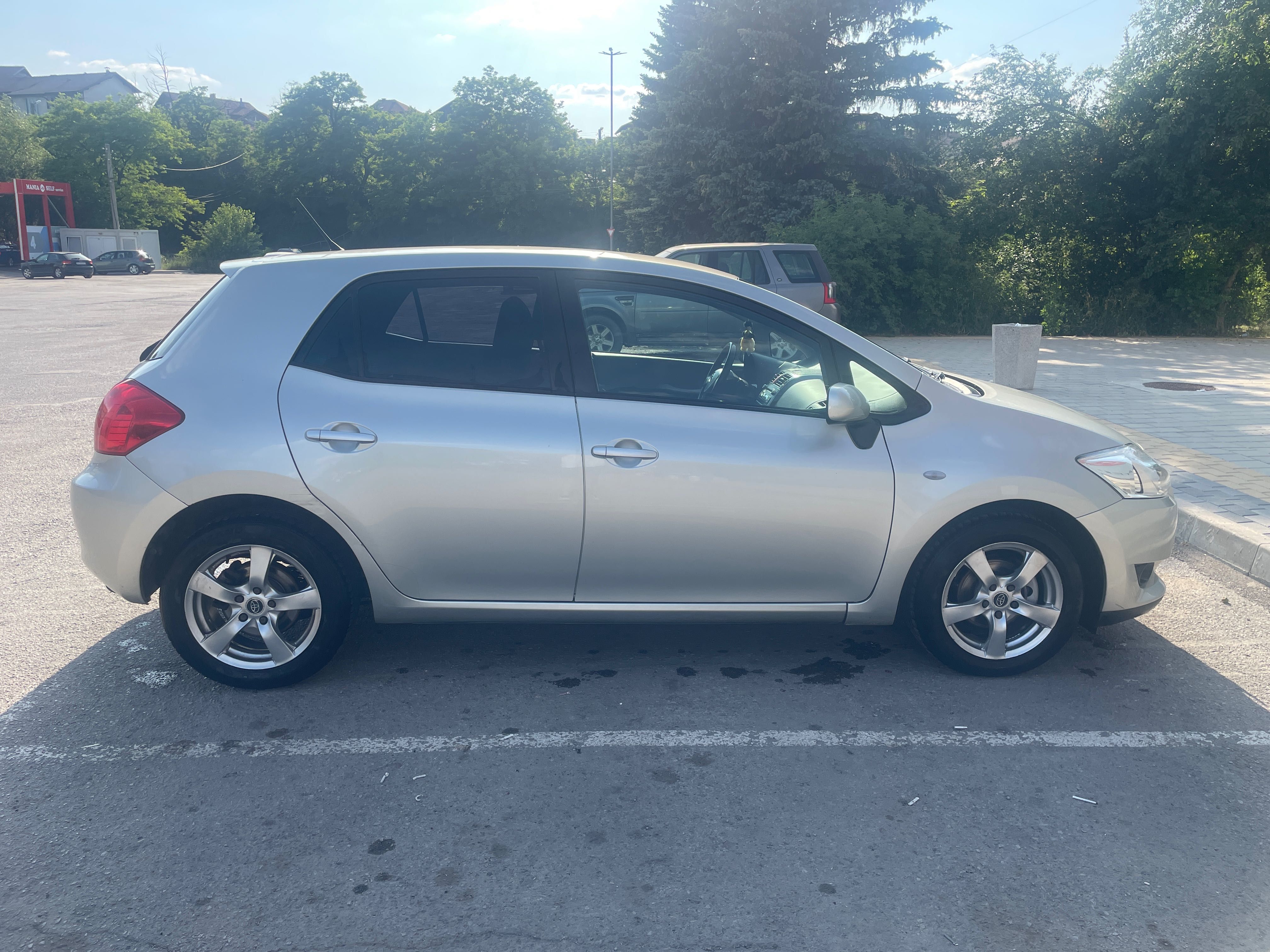 Toyota Auris Дизел 1,4