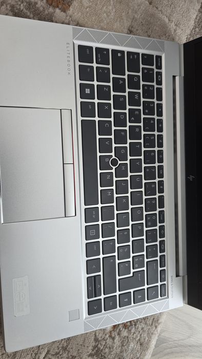 Laptop Hp EliteBook 845G8, Ryzen 5, 16Gb, SSd 512 Gb, 14"Fhd