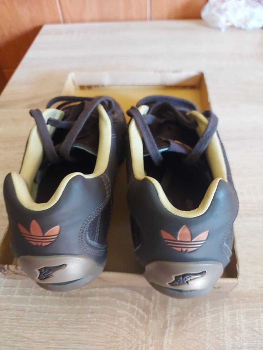 Adidas GoodYear  piele, bărbați, maro, marimea 40
