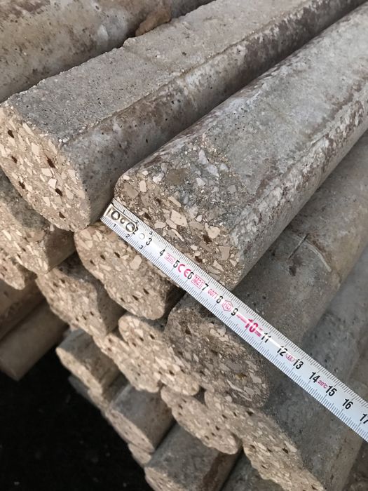 Stalpi diferite dimensiuni