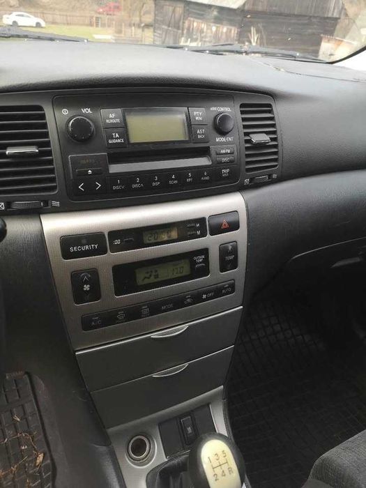 Toyota Corolla 2.0 D-4D, 2003